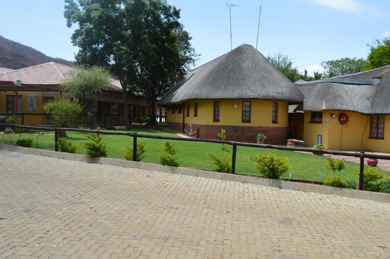 Jaagbaan Lodge Mokopane Exterior foto